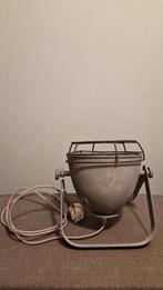 Stoere, industriële, betonlook vloerlamp, Gebruikt, Ophalen of Verzenden, Minder dan 100 cm, Metaal