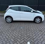 Toyota Aygo 1.0 12V Vvt-i Ddrs 2014 Wit, Auto's, Voorwielaandrijving, 4 stoelen, Wit, Origineel Nederlands