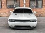 Te koop: Dodge Challenger 3.6 V6 Automaat – 2013 – Wit – Ori, Auto's, Automaat, Zwart, 0 kg, Wit