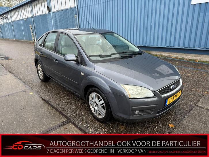Ford Focus vaste prijs ! koppeling niet 100% Clima, Cruise c, Auto's, Ford, Bedrijf, Te koop, Focus, ABS, Airbags, Airconditioning