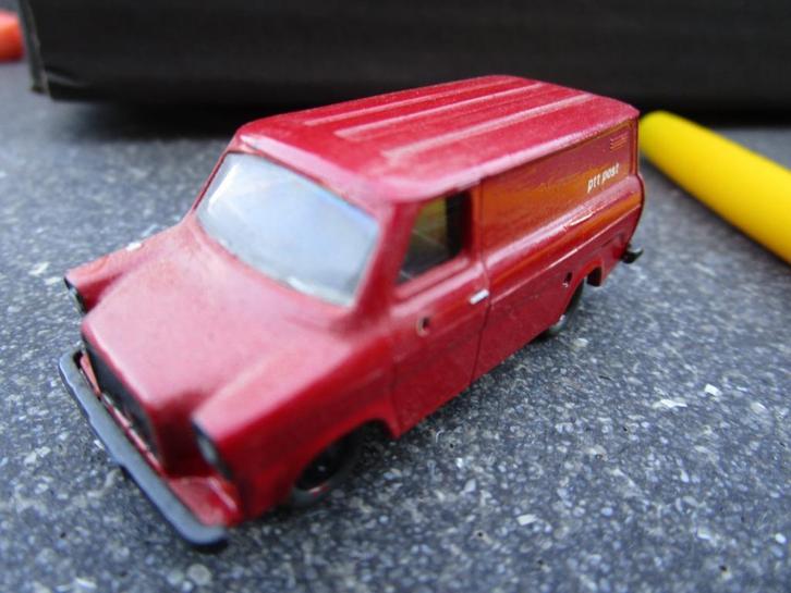 Ford Transit PTT POst, Hobby en Vrije tijd, Modelauto's | 1:87, Gebruikt, Bus of Vrachtwagen, Overige merken, Ophalen of Verzenden