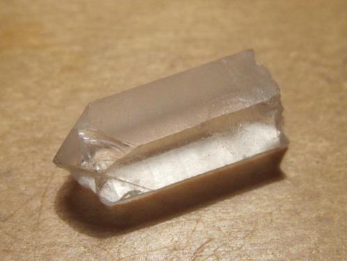 m. 2x ruwe edelsteen LEMURIAN KRISTAL (3) (lees!), Verzamelen, Mineralen en Fossielen, Mineraal, Verzenden