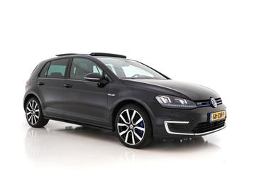 Volkswagen Golf 1.4 TSI GTE Executive-Plus-Pack Aut. *PANO | beschikbaar voor biedingen