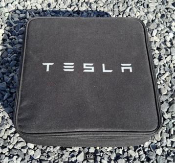Nieuwe Tesla Mobile Connector - werkt alle EV PHEV Hybrides beschikbaar voor biedingen