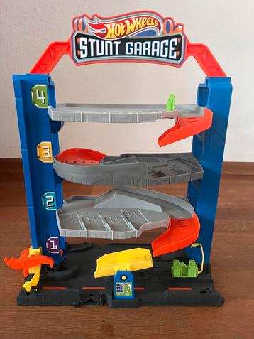 Hot Wheels stuntgarage beschikbaar voor biedingen