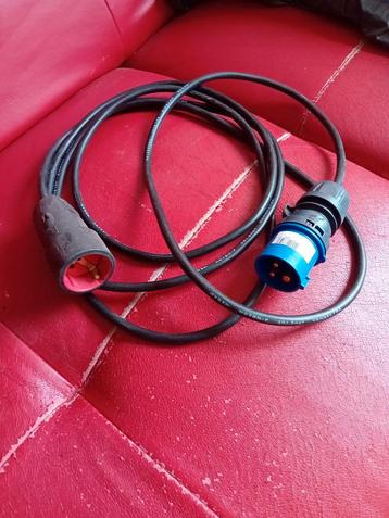 Verloopkabel CEE stekker beschikbaar voor biedingen