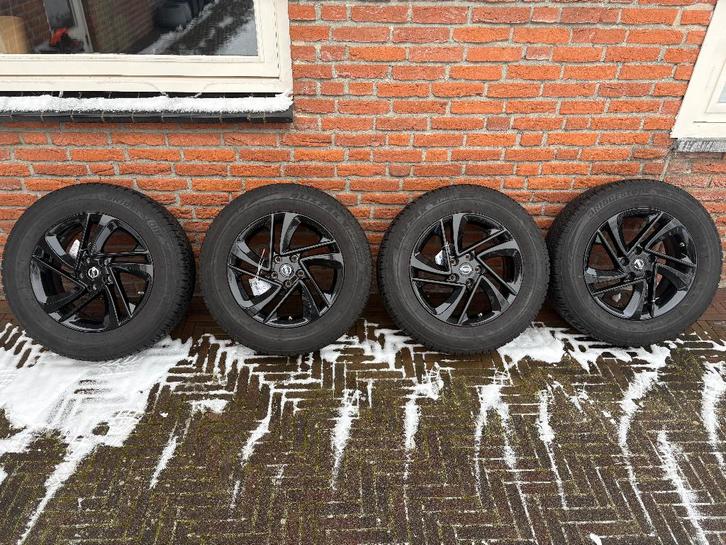 Winterset orig. Nissan Qashqai - Juke 225/65 R17 (als nieuw), Auto-onderdelen, Overige Auto-onderdelen, Nissan, Renault, Gebruikt