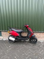 Zip 172cc op geldig brom kenteken, Ophalen, Maximaal 45 km/u, Zip, Zo goed als nieuw