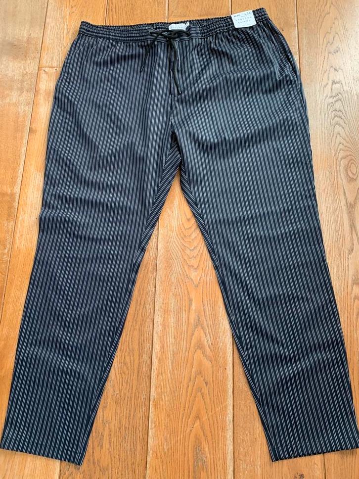 Nieuwe donkerblauwe met witte streep stretch, Kleding | Heren, Grote Maten, Nieuw, Broek of Spijkerbroek, Blauw, Ophalen of Verzenden