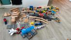 Houten trein met veel rails e.d., Ophalen of Verzenden, Gebruikt
