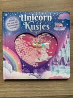 Boek Unicorn kusjes, Ophalen of Verzenden, Zo goed als nieuw, 3 tot 4 jaar