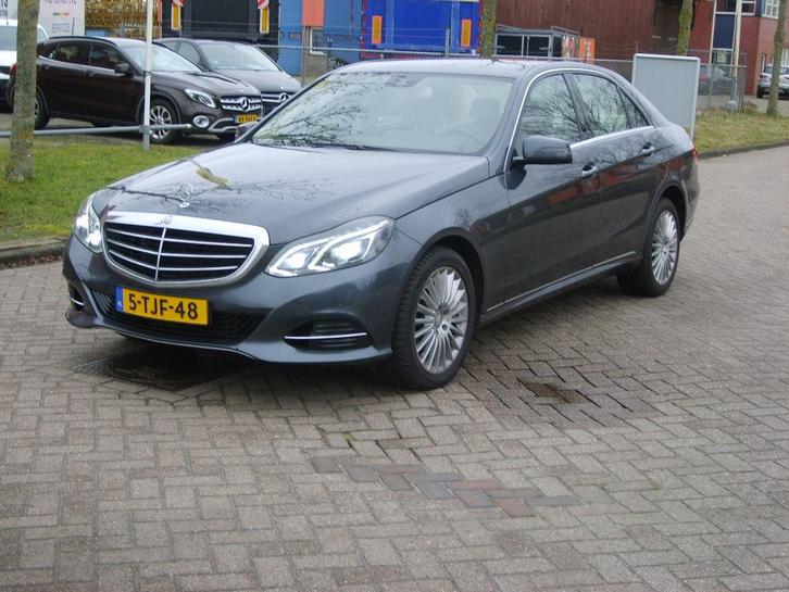Mercedes-Benz E-Klasse 300 Prestige Elegance Automaat, Auto's, Mercedes-Benz, Bedrijf, Te koop, E-Klasse, ABS, Achteruitrijcamera