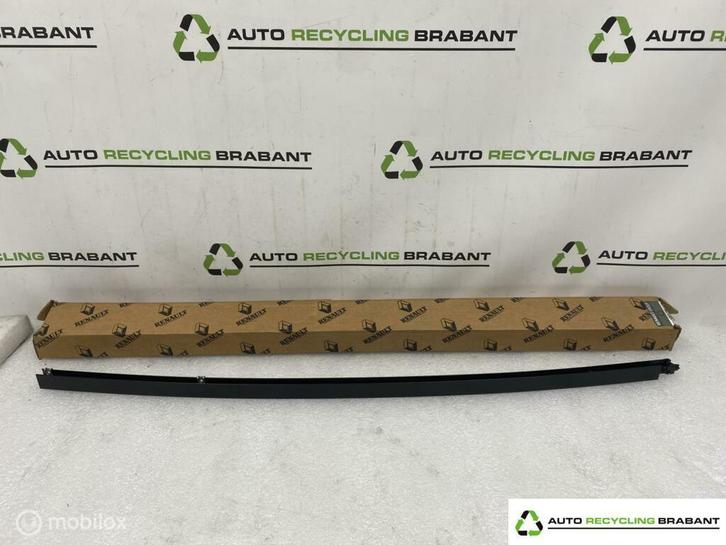 Portierlijst Rechts Achter Renault Kangoo 2 NIEUW 8200497671, Auto-onderdelen, Carrosserie en Plaatwerk, Gebruikt, Ophalen of Verzenden