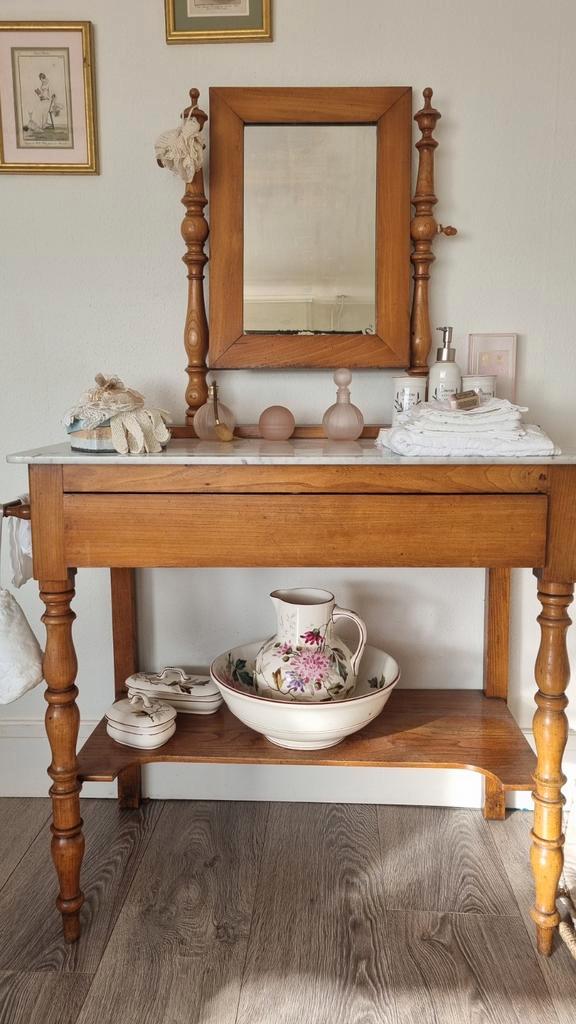 Antieke wastafel met marmeren blad en spiegel, Antiek en Kunst, Antiek | Meubels | Kasten, Ophalen