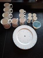 Servies Jet Noa, Ophalen of Verzenden, Gebruikt, Aardewerk, Overige stijlen