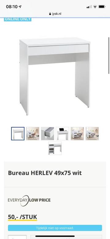 Klein wit bureautje - 50x75cm beschikbaar voor biedingen