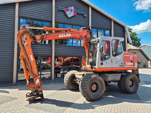 Atlas 1304 kraan zeer compleet!, Zakelijke goederen, Machines en Bouw | Kranen en Graafmachines, Ophalen
