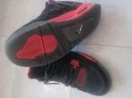 Jordan 4 Red Thunder, Ophalen of Verzenden, Zo goed als nieuw, Schoenen