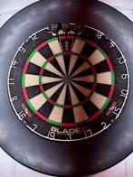 1x Winmau Blade 6 dartbord incl 1setje pijlen., Sport en Fitness, Darts, Ophalen, Zo goed als nieuw, Dartbord met pijlen