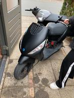 Snelle zip 70cc zonder 123  kijk beschrijving, Fietsen en Brommers, Scooters | Piaggio, Tweetakt, Zip, Ophalen of Verzenden, Zo goed als nieuw