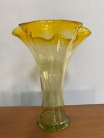 Prachtige Vintage Glazen Vaas️, Ophalen