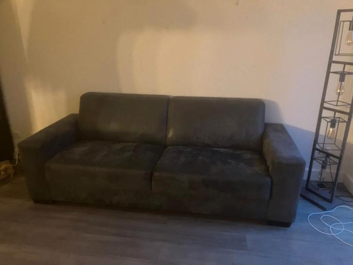 Mooie 3-zits bank - Breed 226cm, Diep 88cm, Huis en Inrichting, Banken | Bankstellen, Zo goed als nieuw, Rechte bank, Driepersoons