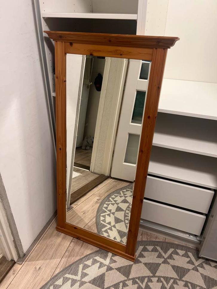 Spiegel met Houten Frame, Huis en Inrichting, Woonaccessoires | Spiegels, Zo goed als nieuw, 50 tot 75 cm, 100 tot 150 cm, Rechthoekig
