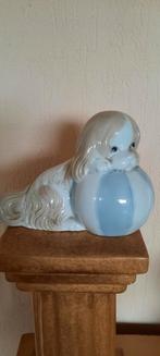 Vintage sculptuur hond met bal,Republica Miquel,Requena., Ophalen of Verzenden