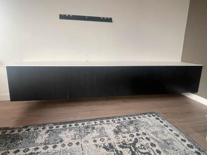 IKEA Besta Televisiemeubel - Zwart Bruin, Huis en Inrichting, Kasten | Televisiemeubels, Gebruikt, Minder dan 100 cm, 25 tot 50 cm