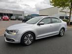 Volkswagen Jetta 1.2 TSI Comfortline CLIMA/CRUISE/NAVI/PDC!, Auto's, Voorwielaandrijving, Euro 5, Stof, Gebruikt