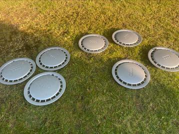 7x Audi wieldoppen 15 inch - Origineel - beschikbaar voor biedingen