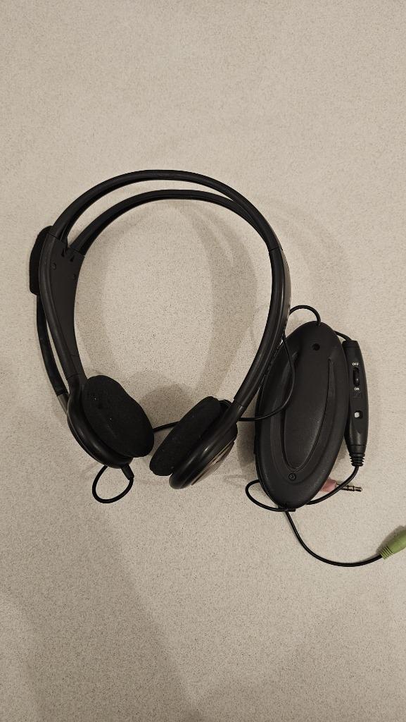 Sennheiser PC136 headset hoofdtelefoon met microfoon, Computers en Software, Headsets, Gebruikt, On-ear, Bedraad, Inklapbare microfoon