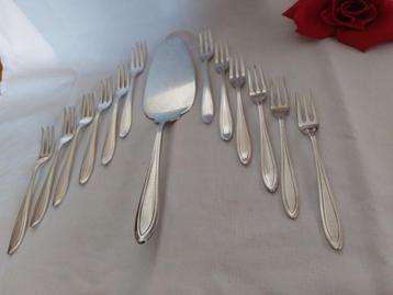 Keltum P2 taartset = 1 gebakschep + 12 gebakvorkjes beschikbaar voor biedingen