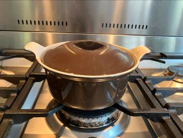 Le Creuset - kleine pan - 18 cm - bruin - verzenden mogelijk beschikbaar voor biedingen