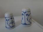 TE KOOP SAKSBLAUW ZOUT EN PEPER STELLETJE, Ophalen of Verzenden, Zo goed als nieuw, Bord(en), Wedgwood