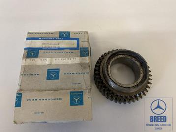 NOS tandwiel tweede versnelling voor Mercedes-Benz W114 W115 beschikbaar voor biedingen