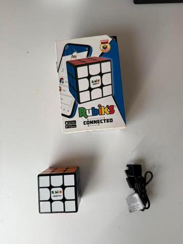 Rubik's Connected - Slimme Kubus beschikbaar voor biedingen