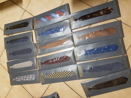 200 stuks nieuwe stropdassen departijwinkel, Kleding | Heren, Stropdassen, Nieuw, Overige kleuren, Ophalen of Verzenden