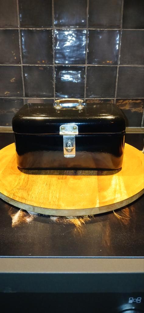 Zwarte emaille koektrommel / beschuittrommel, Antiek en Kunst, Antiek | Emaille, Ophalen of Verzenden