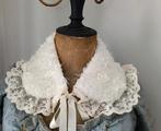 Leuke losse kraag met strik en kant / brocante uitstraling, Ophalen of Verzenden, Zo goed als nieuw