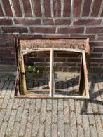 Gietijzeren dakraam compleet, Doe-het-zelf en Verbouw, Glas en Ramen, Ophalen of Verzenden, Gebruikt, Minder dan 80 cm, Dakraam