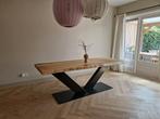 Houten eettafel met metalen onderstel, Huis en Inrichting, Tafels | Eettafels, Ophalen, Gebruikt, 200 cm of meer, 50 tot 100 cm