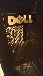 Dell serverkast - gratis, Computers en Software, Ophalen, Gebruikt, Geperforeerd, Geperforeerd