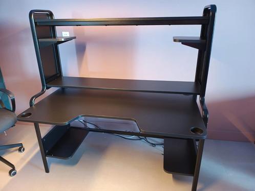 Fredde game bureau ikea, Huis en Inrichting, Bureaus, Gebruikt, Bureau, Ophalen