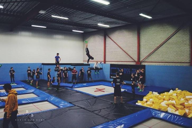 Supertramp 5x5 meter! (Eurotrampoline professioneel!), Sport en Fitness, Turnen, Zo goed als nieuw, Materiaal, Maat 36 t/m 42
