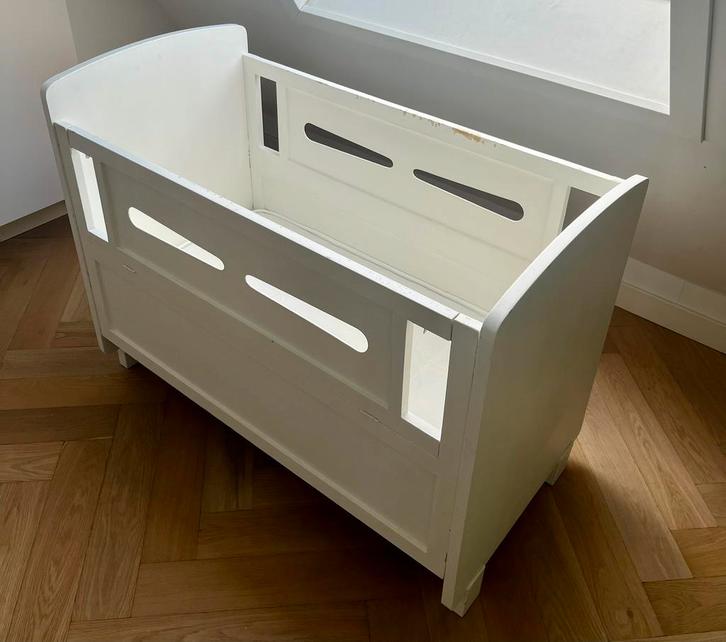 Ledikant wit, brocante en matras, Kinderen en Baby's, Kinderkamer | Bedden, Zo goed als nieuw, 180 cm of meer, 85 tot 100 cm, Matras