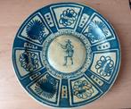Majolica schotel 17e eeuw afb.;musketier, Antiek en Kunst, Antiek | Wandborden en Tegels, Ophalen of Verzenden