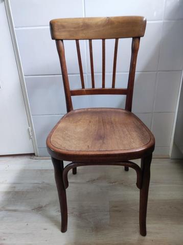 Antiek rechte stoel J&J Kohn WSETIN bistro hout klassiek beschikbaar voor biedingen