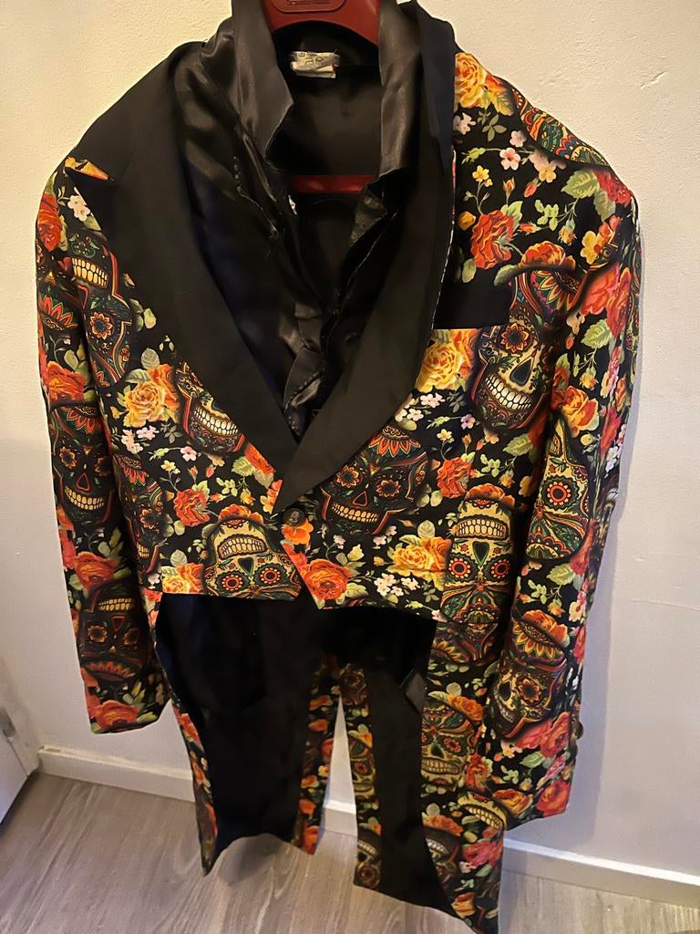 Carnavalsjas en blouse heren maat S, Carnaval, Ophalen of Verzenden, Zo goed als nieuw, Kleding