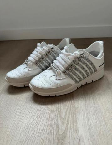 Sneakers Dsquared2 wit en glitter  beschikbaar voor biedingen